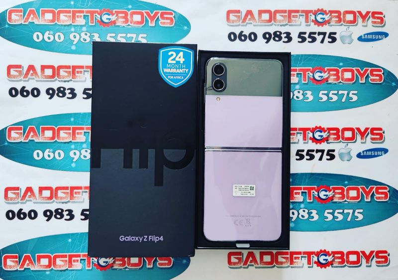 NEW SAMSUNG GALAXY Z FLIP4 256GB 24 MONTH WARRANTY