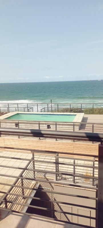 An absolutely on the beach 3 bedroom unit for Sale in La Mercy