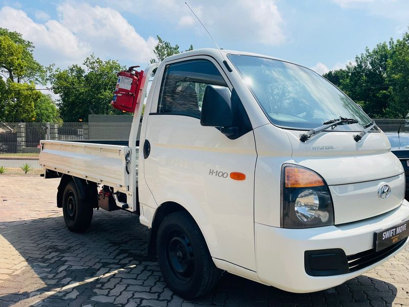 2016 Hyundai H100 Bakkie 2.6D Dropside