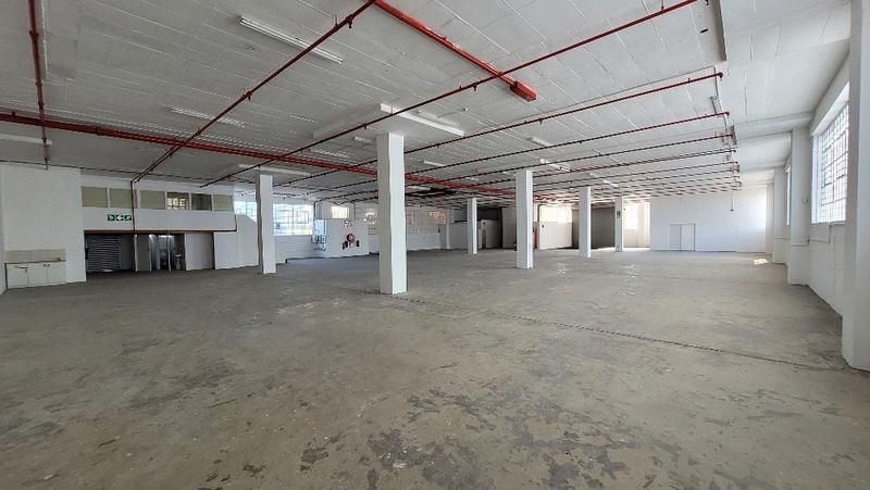 Cutting-Edge Industrial Space in Maitland - Prime Location and Safety Features!