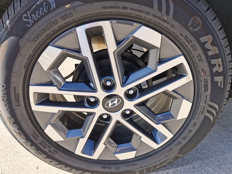 2022 Hyundai Venue MY22 1.0 Fluid DCT for sale!