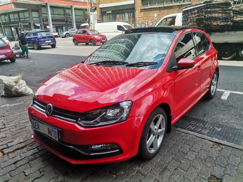 2016 Volkswagen Polo 1.2 TSI Comfortline, Red with 91000km available now!