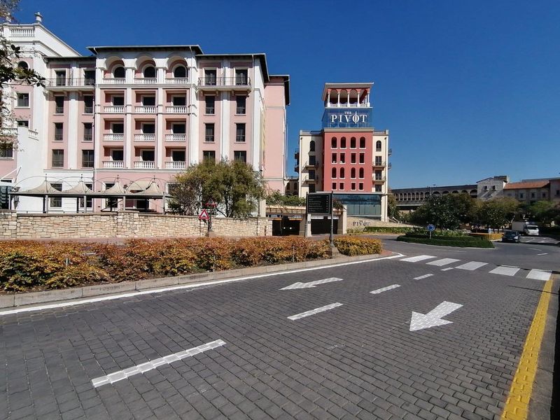 Affordable Semi-Serviced Office Available To Let In Fourways, Montecasino