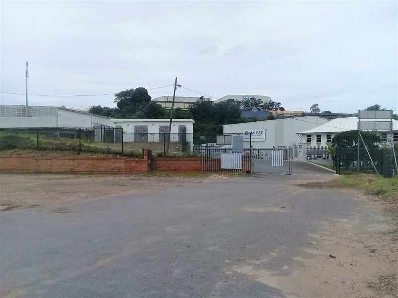 1500m2 Yard and Office to Rent in Westmead
