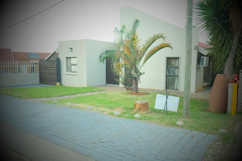 Ideally situated, family home!!!!!