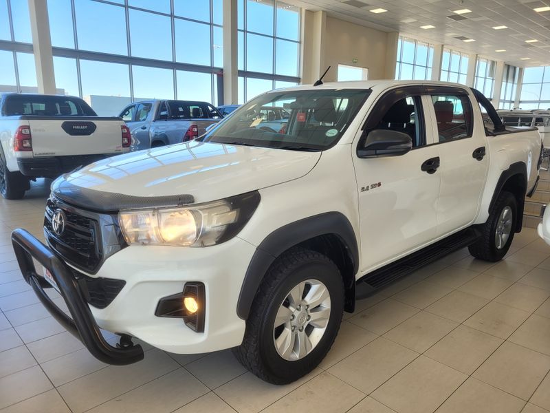 2018 Toyota Hilux 2.4 GD-6 D/Cab 4x4 SRX AT, White with 50000km available now!