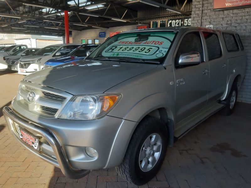 Silver Toyota Hilux 2.7 VVT-i D/Cab RB Raider with 362533km available now!