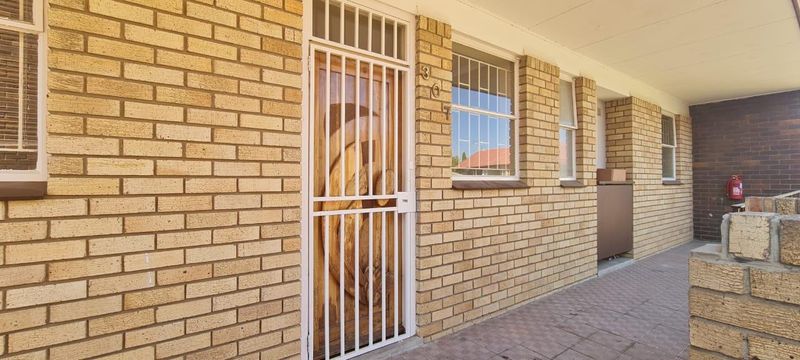 Three bedroom apartment for sale in Secunda!  Good location