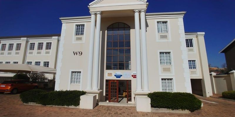 Neat office unit available for sale in Kempton Park