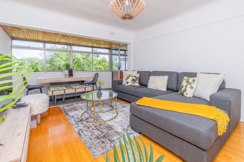 Spacious 2 Bed Green Point Apartment