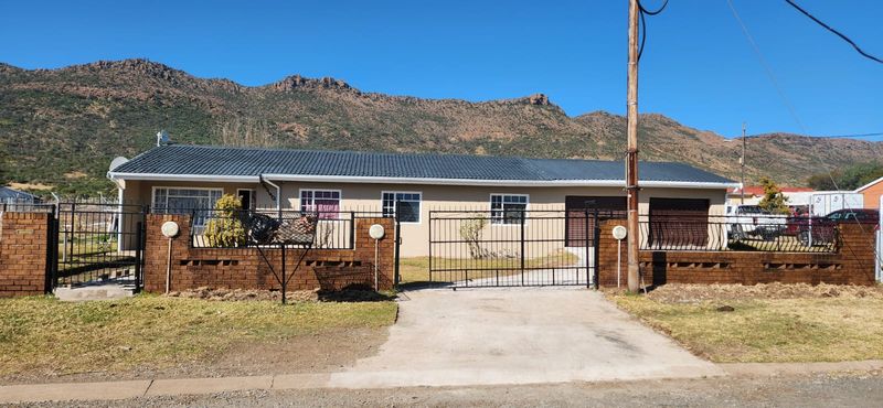 3 Bedroom House for sale in kwaThemba (Zone D)