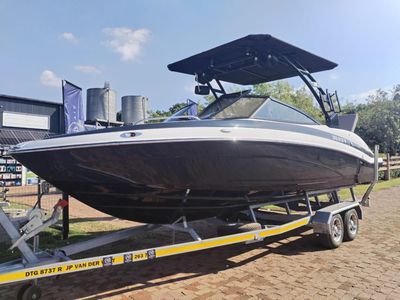 2022 Odyssey 720 (Surf Edition) with 6.2L (350Hp) V8 Mercruiser with Bravo 4 Duel Prop Forward Drive