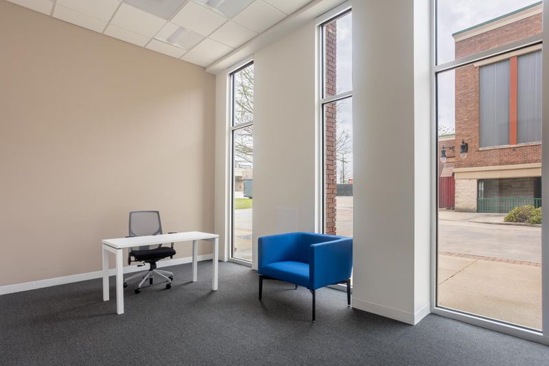 Fully serviced private office space for you and your team in Spaces Broadacres