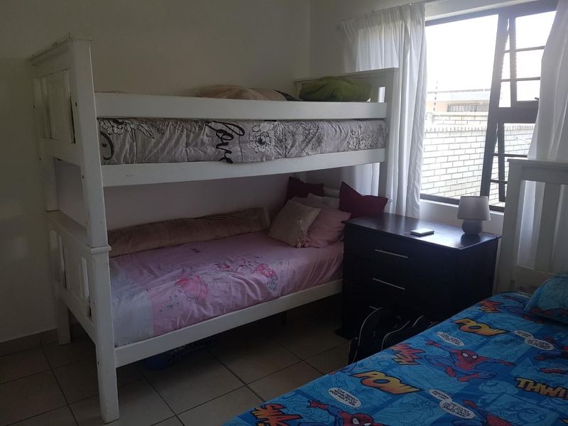 Beautiful two-bedroom townhouse in Andy Lane, Gonubie