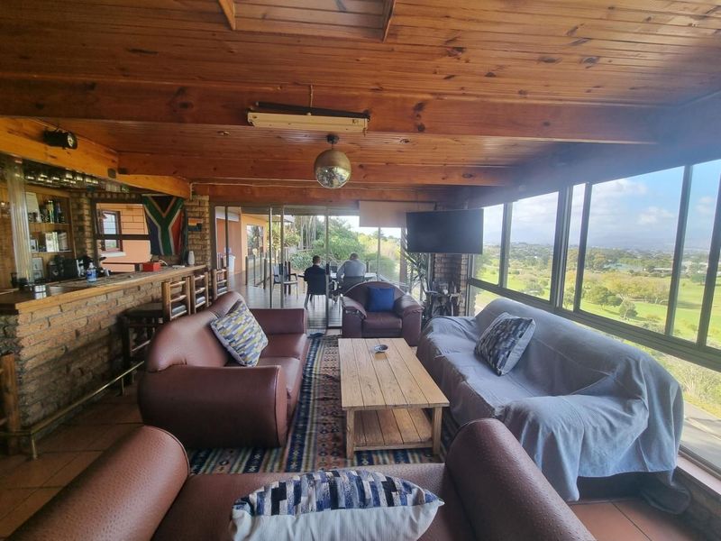 House Share in Welgemoed-Stunning Views-Fully Furnished / Serviced 4 Single Professionals