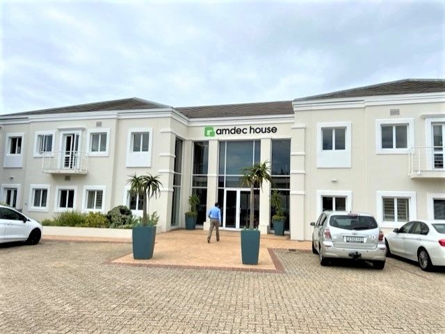 42m² Commercial To Let in Steenberg at R200.00 per m²