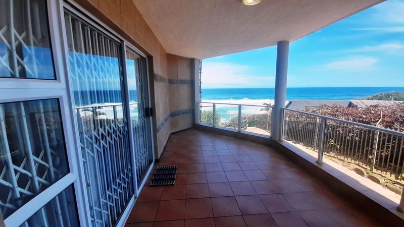 2 Bedroom furnished, ground floor unit with sea views