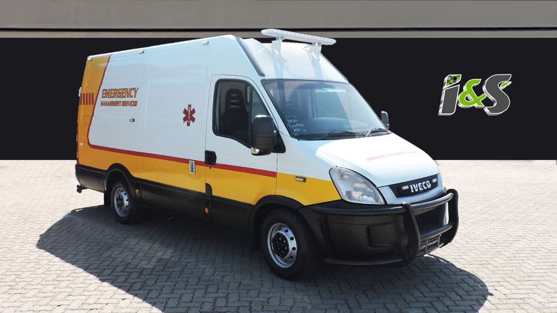 IVECO DAILY 35S15 AMBULANCE