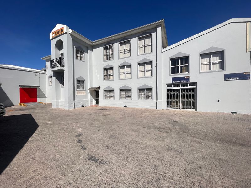 1894m² Industrial To Let in Stikland Industrial at R65.00 per m²