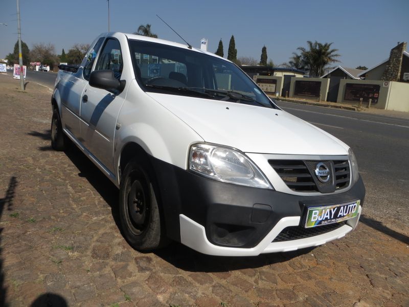 2018 Nissan NP200 1.6 8V AC Safety Pack, White with 93000km available now!
