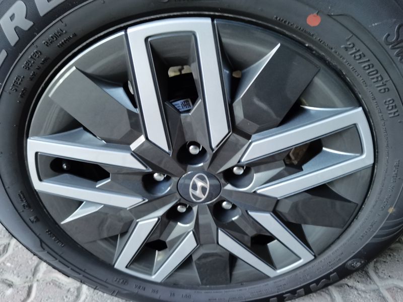 2022 Hyundai Venue MY22 1.0 Motion DCT for sale!