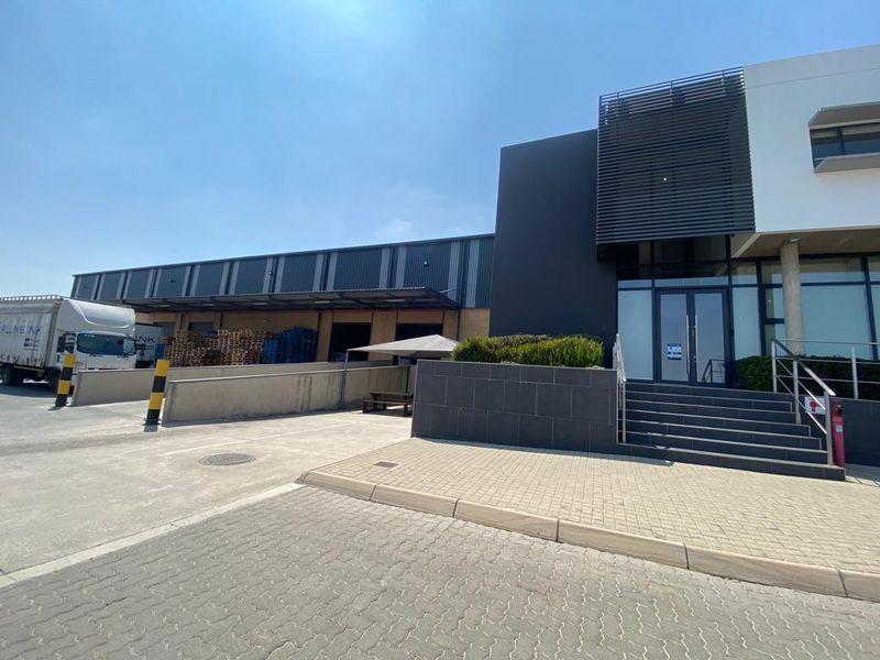 Immaculate Industrial Facility For Rent in Halfway House - Midrand