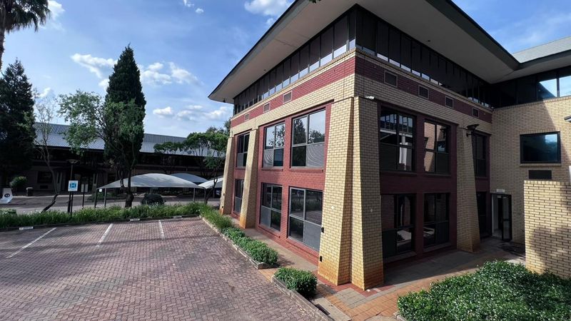 Constantia Office Park | Hillview House | Premium Office Space to Let in Roodepoort