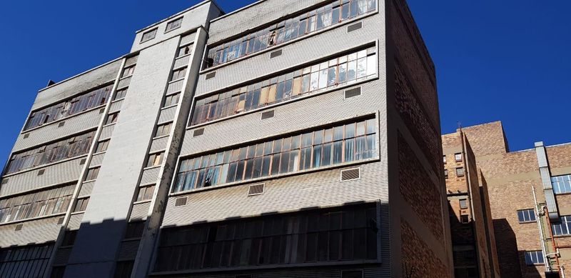 Building for sale in JHB
