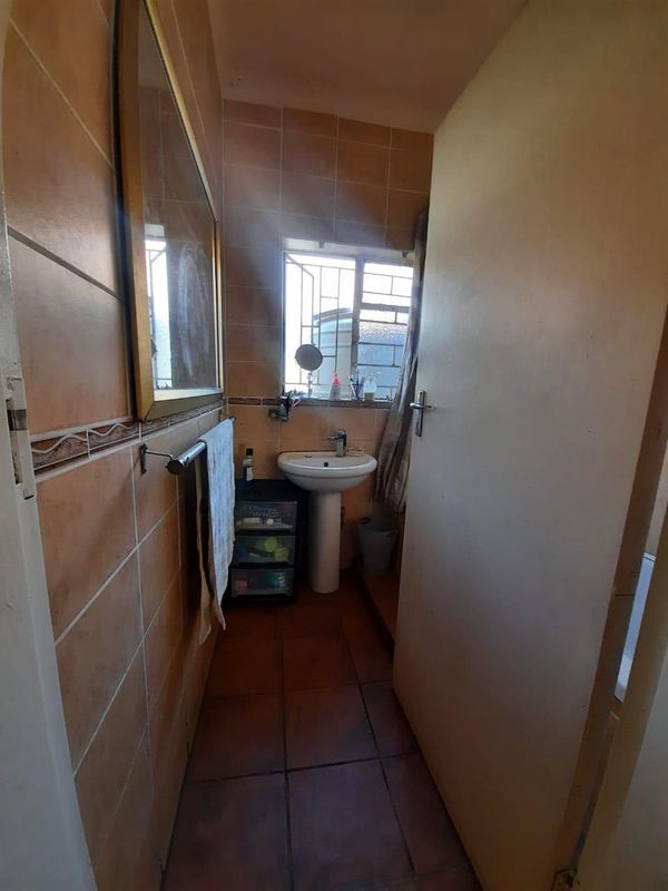 3 Bedroom Sectional Title For Sale in Emalahleni