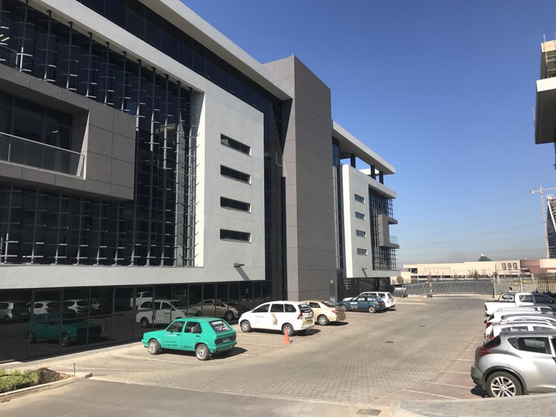 Commercial property to let in Midrand