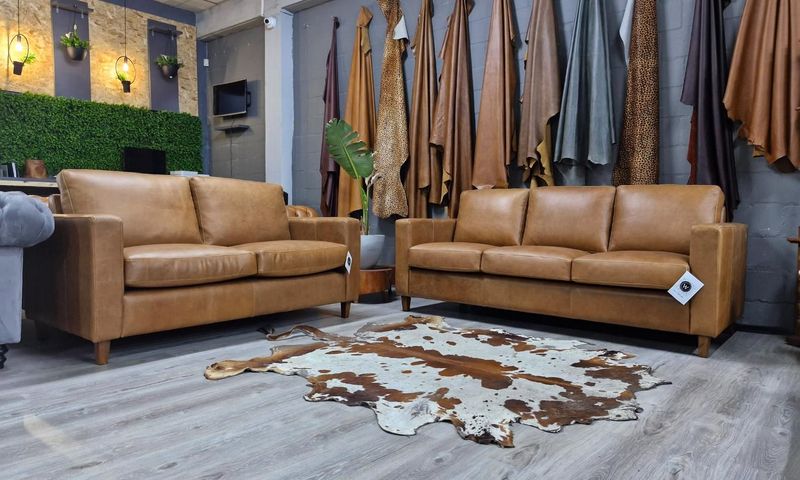 Stylish Madison Design - Brand New Genuine Leather 2pc Lounge Suite, www.wakefield.co.za