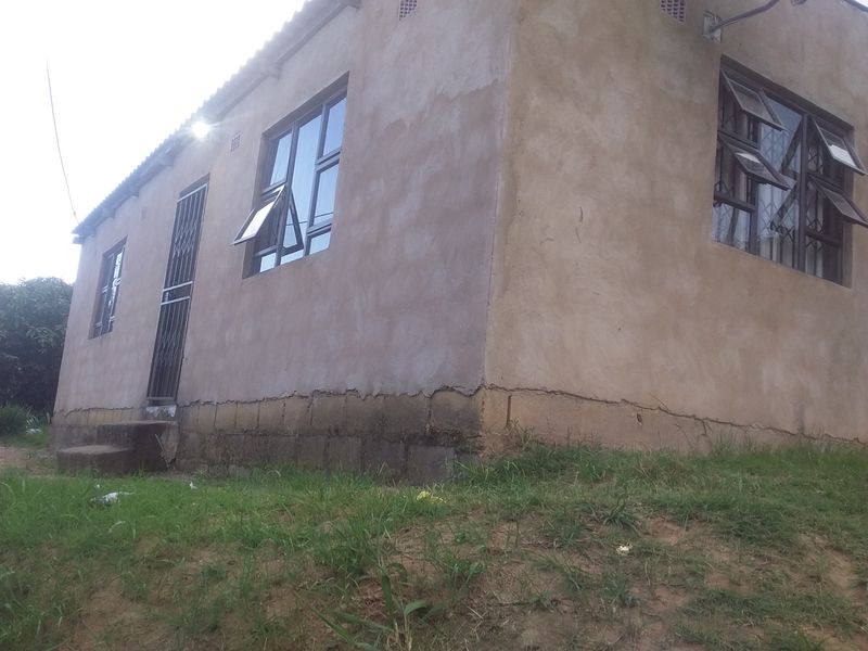 2 Bedroom House in Folweni