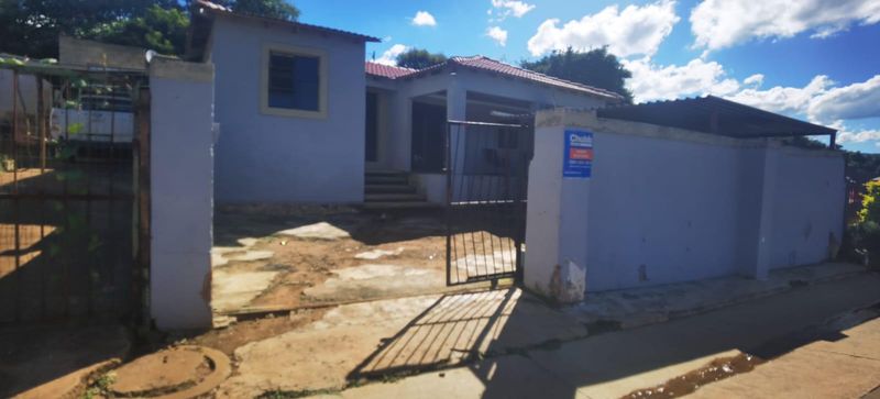 4 Bedroom Freehold For Sale in Howick Central
