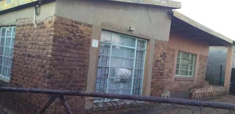 House for Sale in Botshabelo