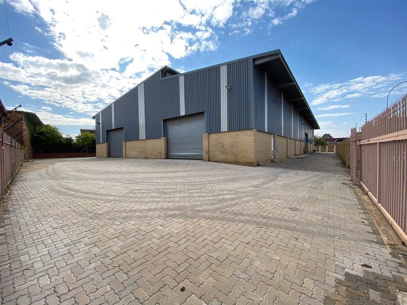 A grade industrial facility for sale in Driehoek, Germiston