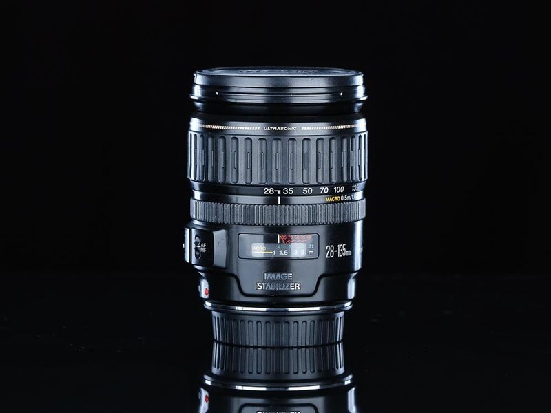 **CLEARANCE SALE** Canon EF 28-135mm f/3.5-5.6 IS USM Lens