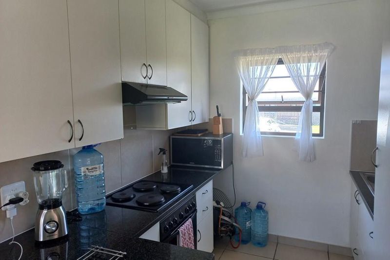 Townhouse for sale in Gonubie, East London