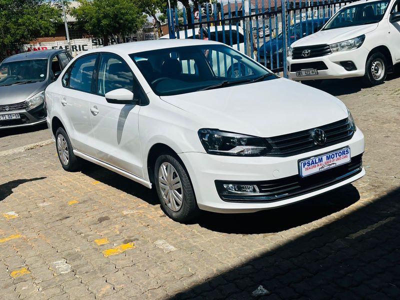 2019 Volkswagen Polo Sedan 1.4i Comfortline, White with 68000km available now!