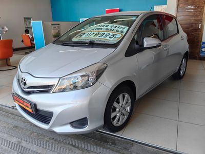 2012 Toyota Yaris 1.5 XS CVT with ONLY 34094kms CALL SAM 081 707 3443