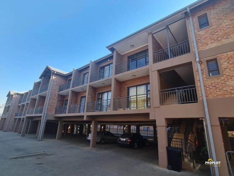 Apartment for sale in Mooivallei Park, Potchefstroom, North West