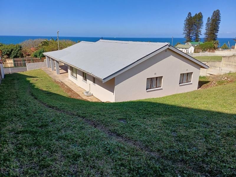 Glenmore - 4 bedroom home across the road from the beach