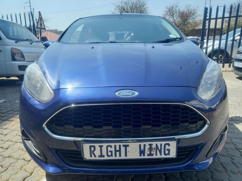 2018 Ford Fiesta 1.0 EcoBoost Ambiente Powershift for sale!