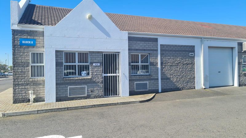100SQM WAREHOUSE AVAILABLE TO LET IN SECURE BUSINESS PARK ON KOEBERG ROAD, MONTAGUE GARDENS