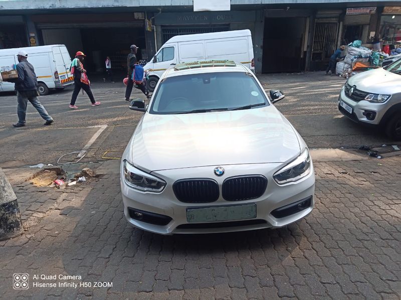 2018 BMW 118i 5-Door Exclusive, White with 32000km available now!