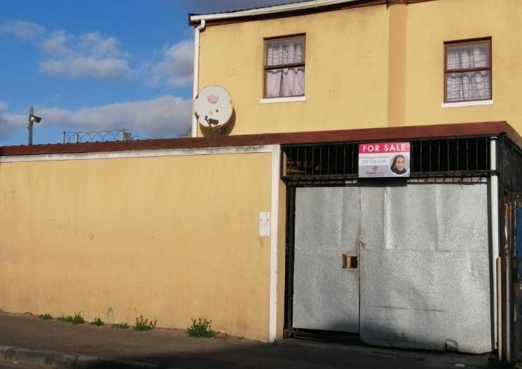 2 Bedroom Townhouse / Semidetached house R1,550,000