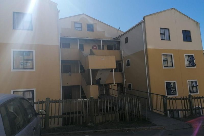 Apartment For Sale in Amalinda, East London