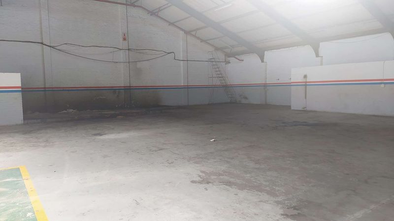 Good Size Secure Warehouse to Let