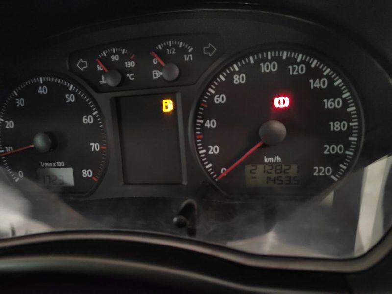 2008 Volkswagen Polo 1.6 Trendline with 212821kms at PRESTIGE AUTOS 021 592 7844