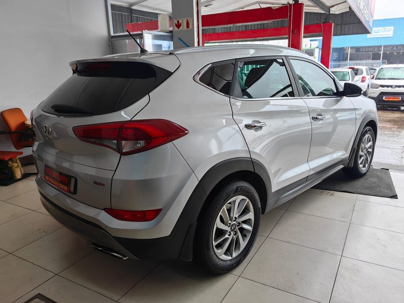 2017 Hyundai Tucson 1.6 TGDI Executive with 208698kms at PRESTIGE AUTOS 021 592 7844