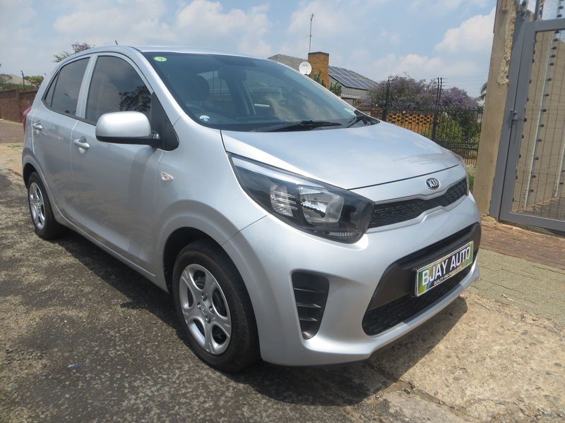 2017 Kia Picanto 1.0 LS, Silver with 46000km available now!